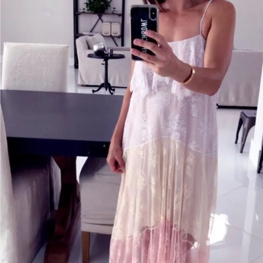 Philosophy di Lorenzo Serafini Sunset Lace Ruffle Maxi Dress - Picture 2 of 5